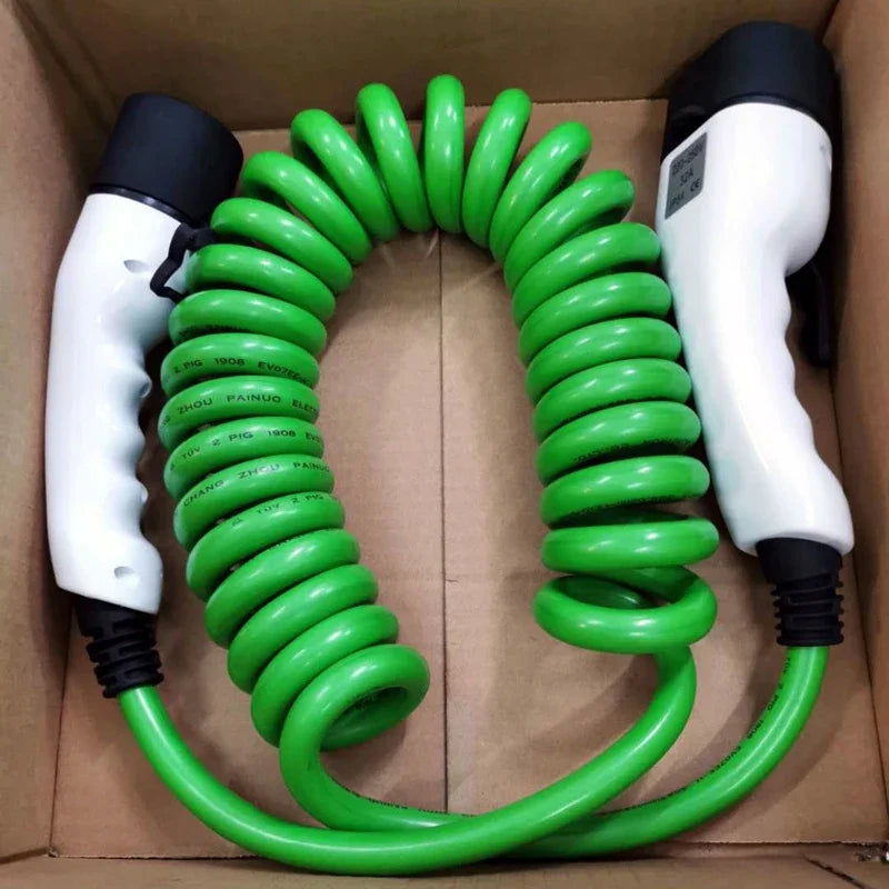 Cabo Espiral Wallbox Tipo 2 | 11kW 16A / 22kW 32A | Trifásico | IP54 | 5m | Verde